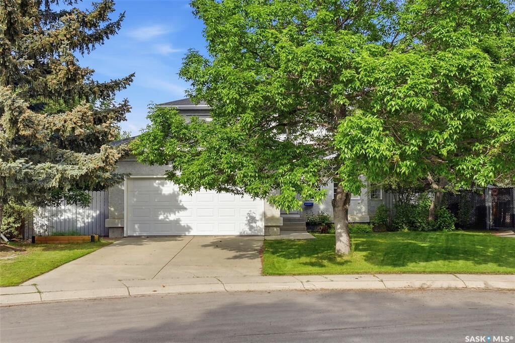 Property Photo:  331 Steiger Way  SK S7N 4K2 