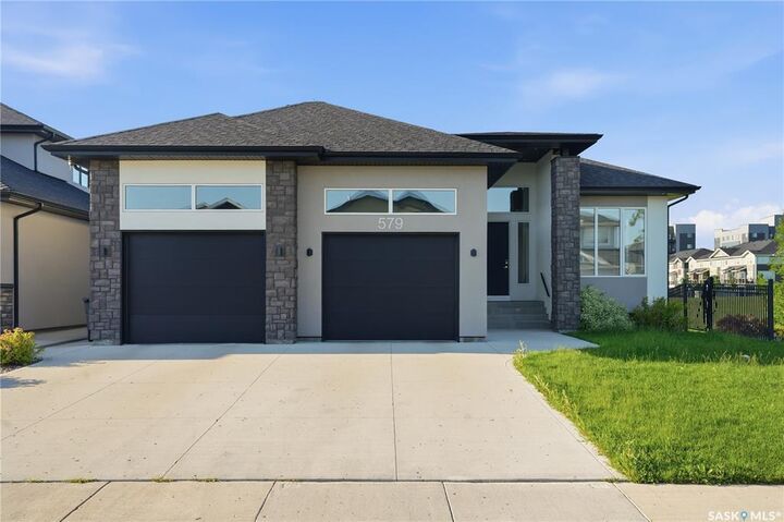 579 Boykowich Crescent — photo 1