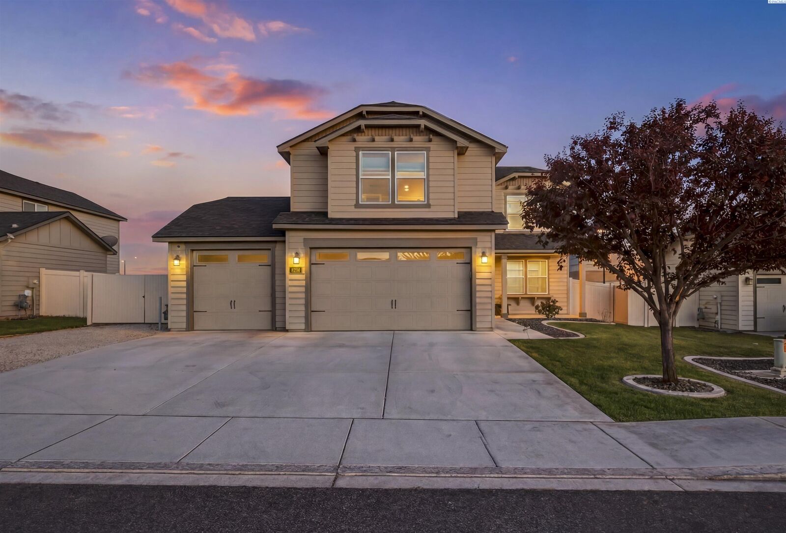 Property Photo:  8214 Cassiar Drive  WA 99301 