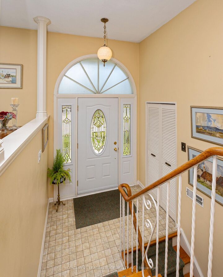 Property Photo:  94 Southdale Drive  ON L3P 1K2 
