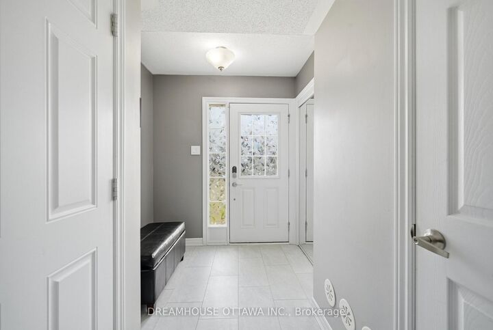 Property Photo:  124 Pennant Avenue  ON K2J 5W6 