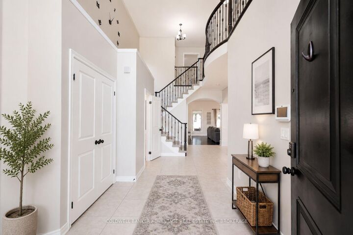 Property Photo:  395 Michael Drive  ON L3C 0A5 