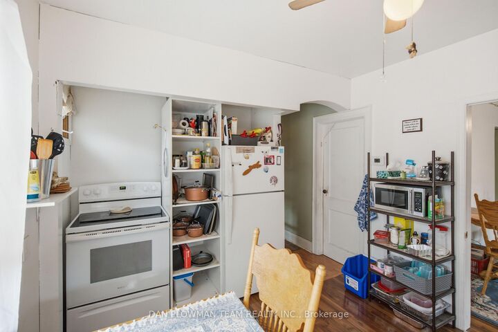Property Photo: 250 Mitchell Avenue ON L1H 2V6