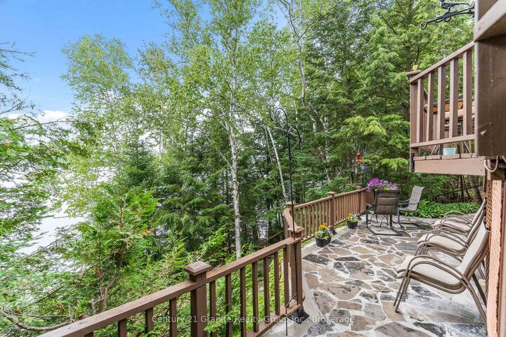 1109 Burnt Point Trail — photo 1