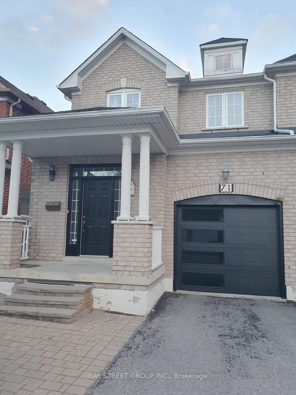Property Photo:  71 Ian Baron Avenue  ON L3R 5R1 