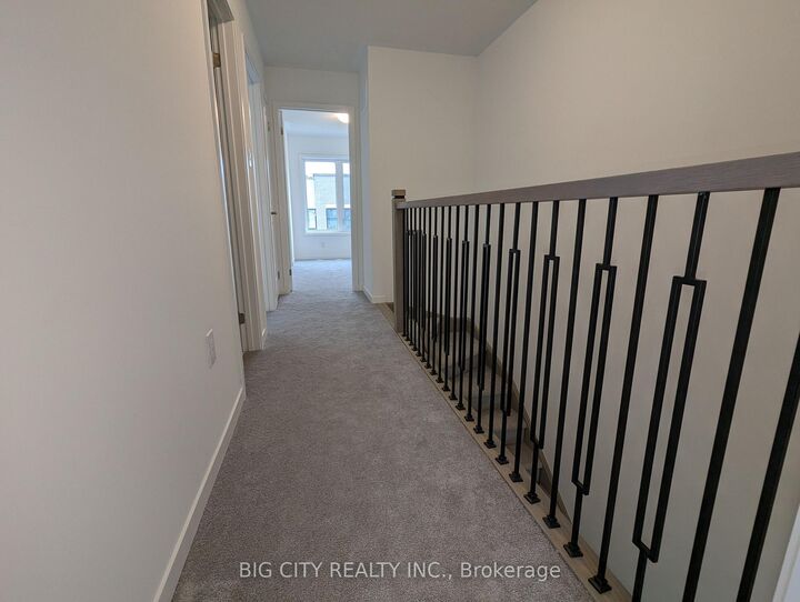 Property Photo:  782 Heathrow Path 95  ON L1K 3G4 