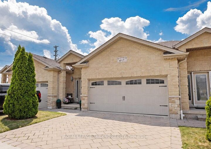 Property Photo: 70 Tanoak Drive 67 ON N6G 5R3