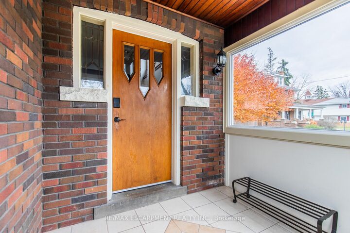 Property Photo: 60 Lake Avenue Drive ON L8G 3N3