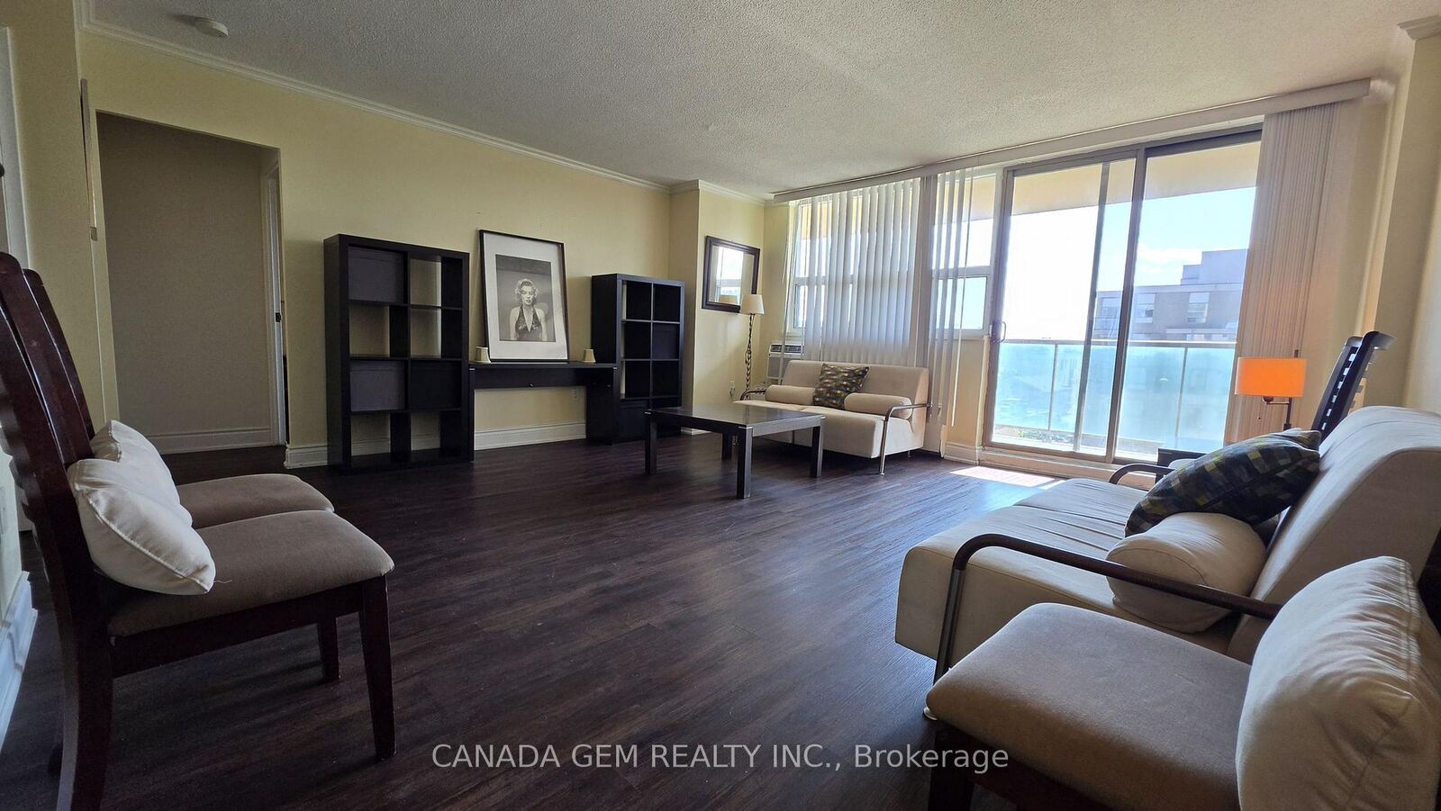 Property Photo: 5949 Yonge Street 506 ON M2M 3V8
