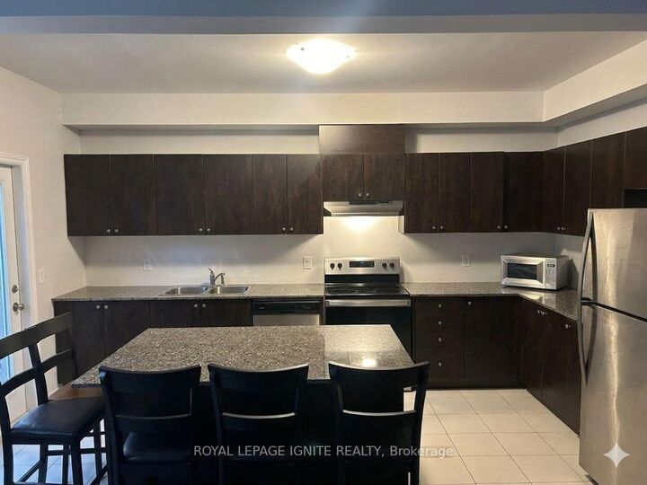 Property Photo:  35 Middleton Street  ON N0C 1B0 