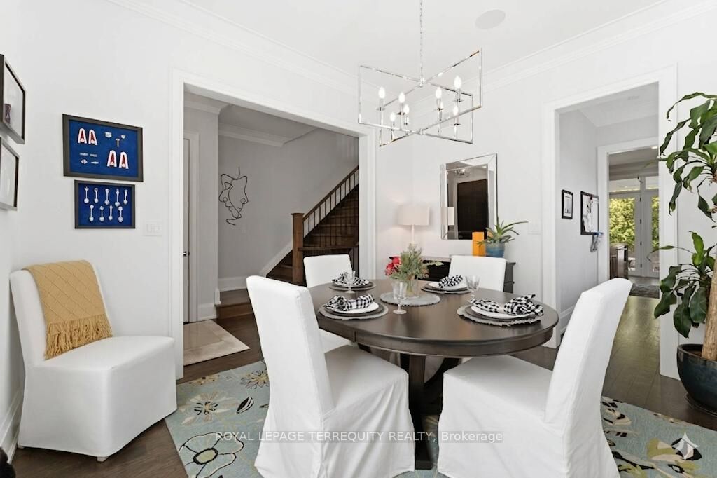 Property Photo:  130 Edgecroft Road  ON M8Z 2C3 