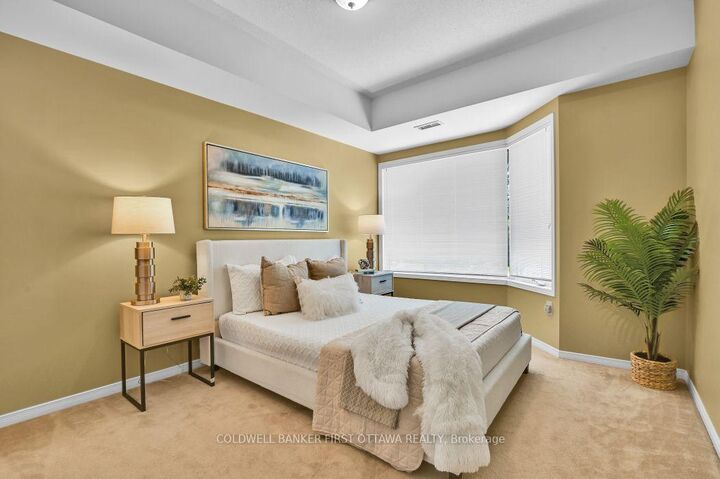 Property Photo: 99 Robson Court ON K2K 2W1