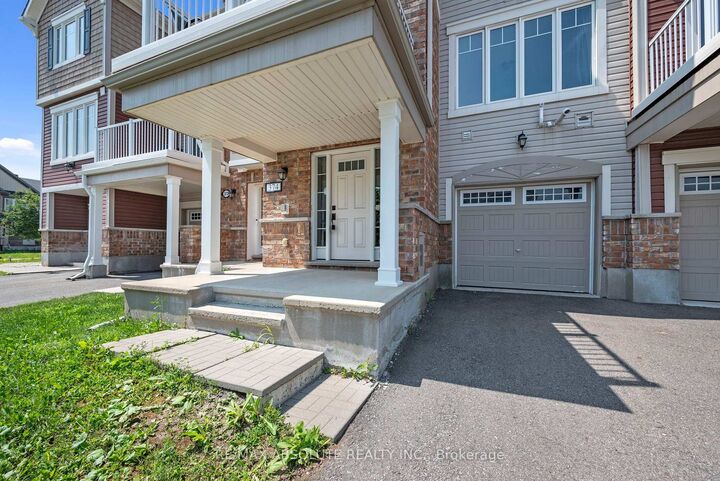Property Photo:  374 Willow Aster Circle  ON K4A 1C8 