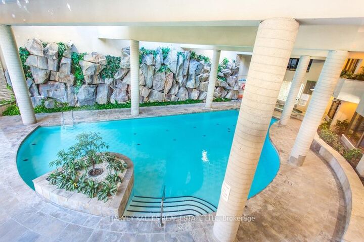 Property Photo: 3800 Yonge Street Ph16 ON M4N 3P7