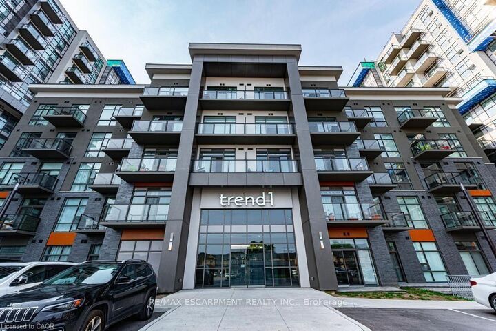 Property Photo:  450 Dundas Street E 409  ON L0R 2H4 