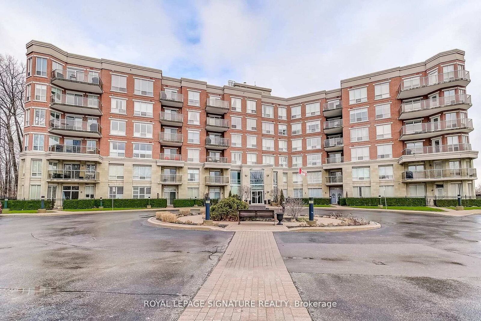 Property Photo:  483 Faith Drive 301  ON L5R 0A1 