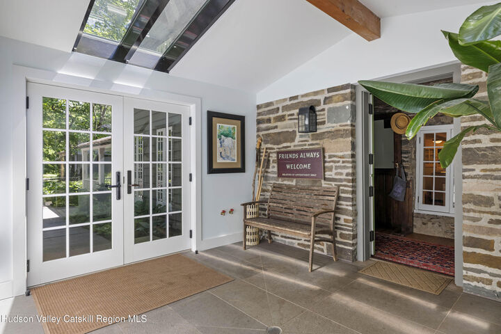 Property Photo:  1389 Route 212  NY 12477 