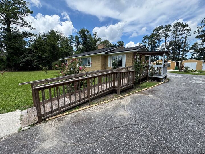 Property Photo: 1616-18 Park Ave * GA 31602