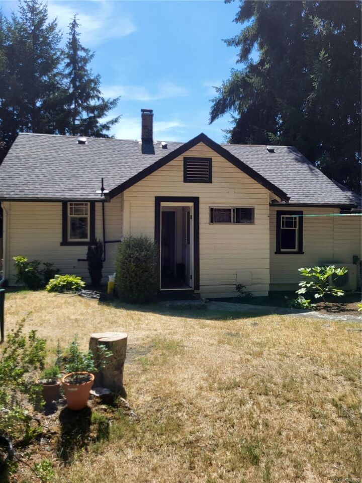 Property Photo: 10511 Youbou Rd BC V0R 3E1