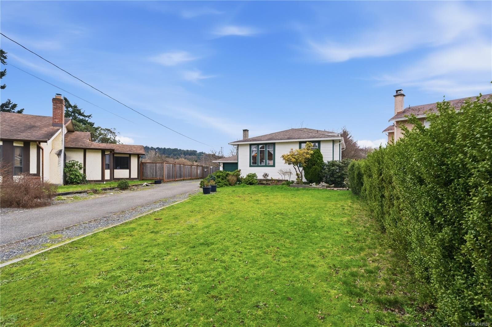 Property Photo:  2829 Pickford Rd  BC V9B 2K3 