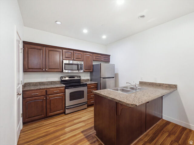 Property Photo:  190 E Belmont Ave 9  UT 84111 