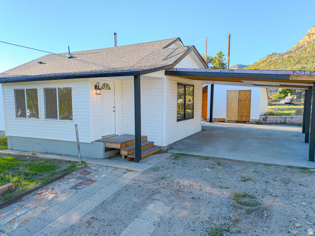 Property Photo:  431 Pinion St  UT 84539 