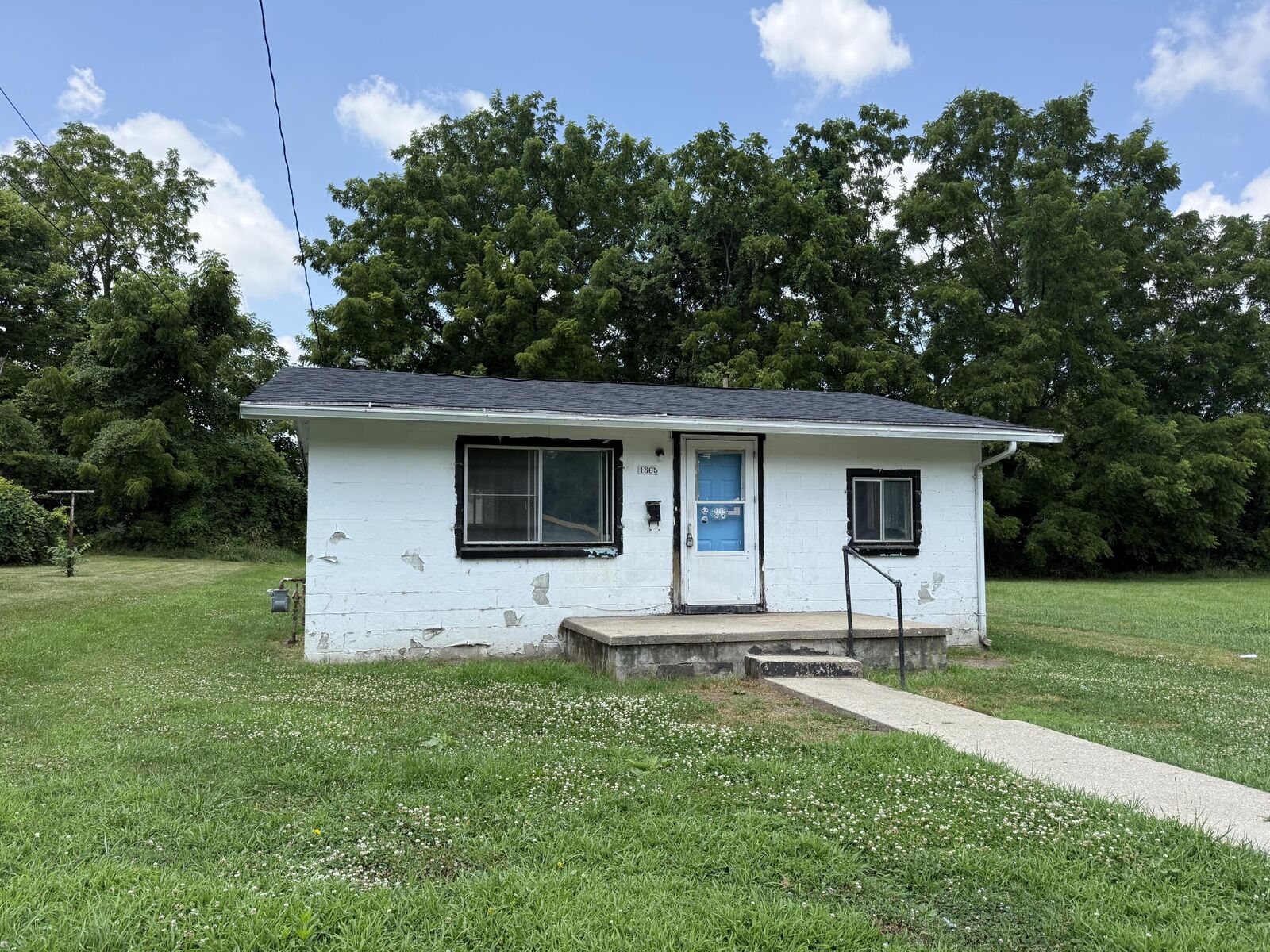 Property Photo:  1865 Ohio Avenue  OH 45505 