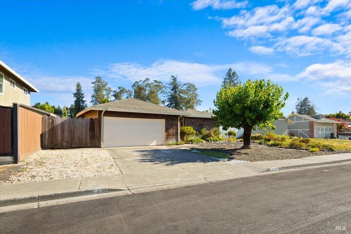 Property Photo:  171 Alma Avenue  CA 94928 
