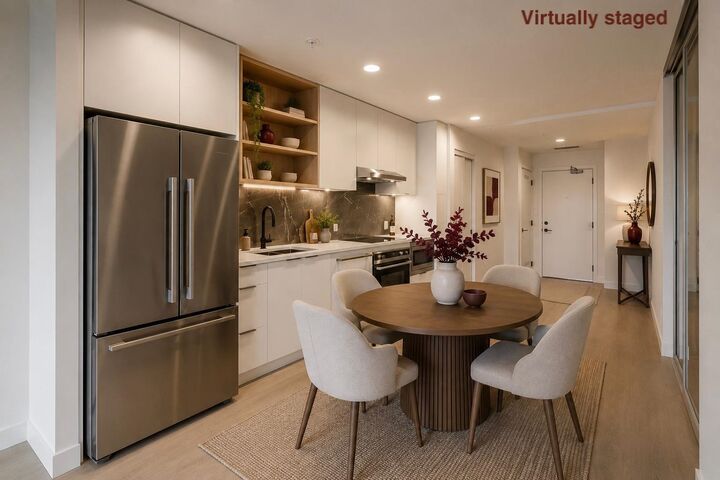 Property Photo:  422 E 3rd Street 557  BC V7L 0K1 