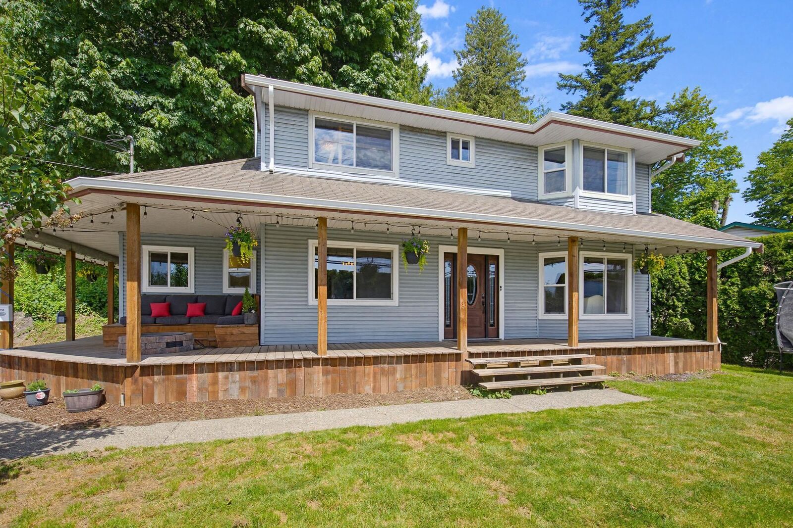 Property Photo:  34753 Delair Road  BC V2S 2E1 