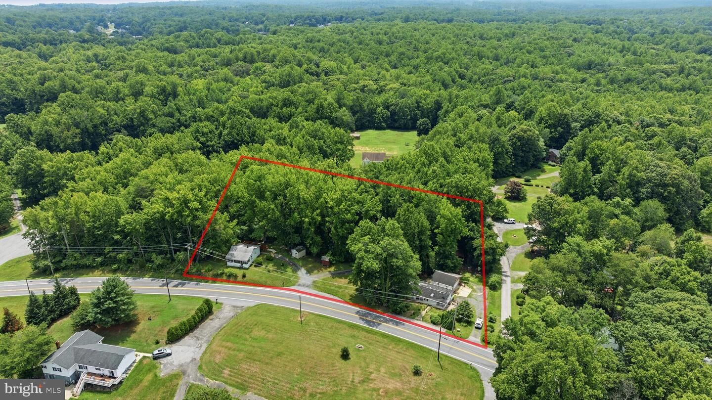 Property Photo:  3009 Ponds Wood Road  MD 20639 