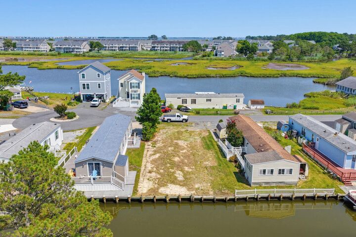 Property Photo:  37887 Swann Drive  DE 19975 