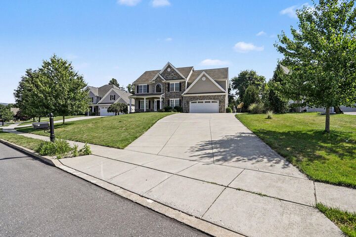 Property Photo: 404 Sorbie Lane PA 17050