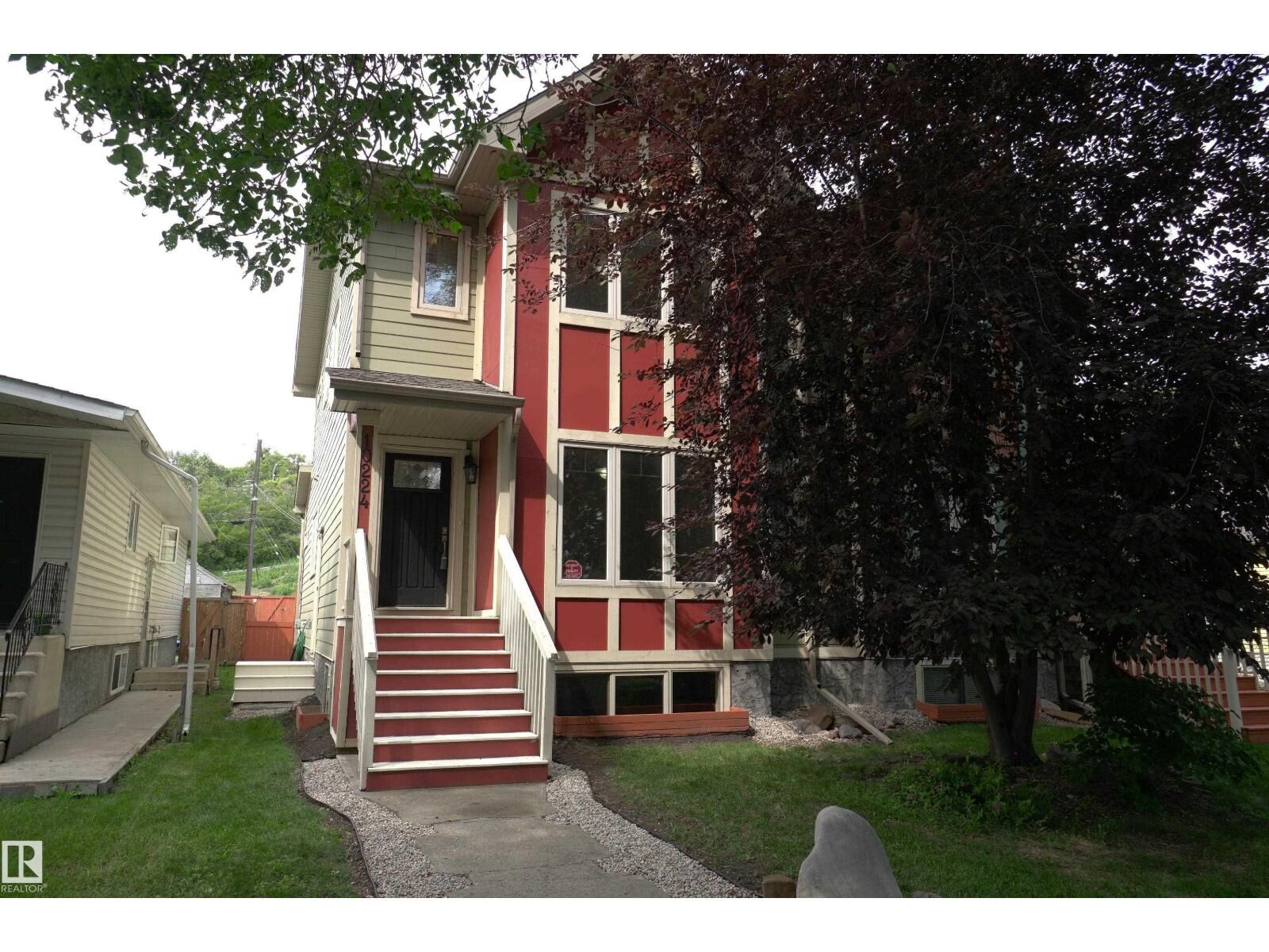 Property Photo: 10224 90 St NW AB T5H 1S1