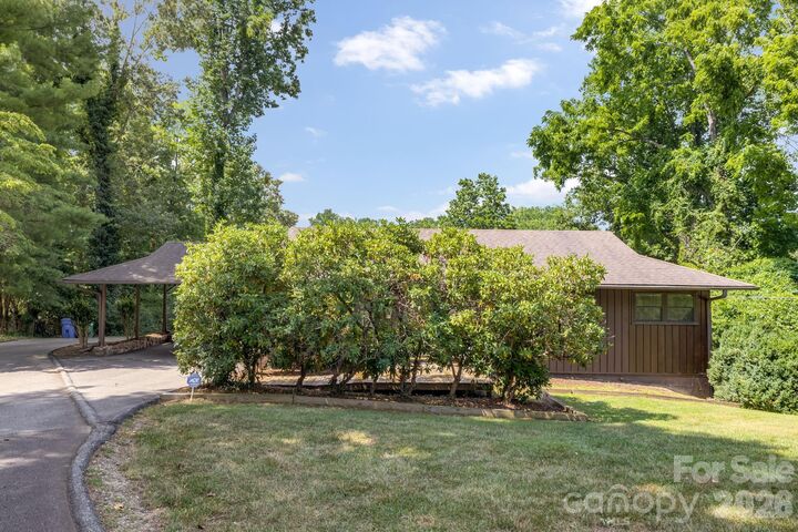 Property Photo:  63 Baker Place  NC 28806 