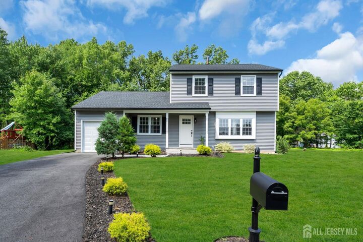 Property Photo:  14 Dumont Round  NJ 08844 