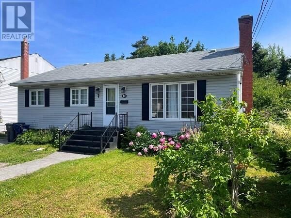 Property Photo: 14 Randolph Place NL A2H 5L2