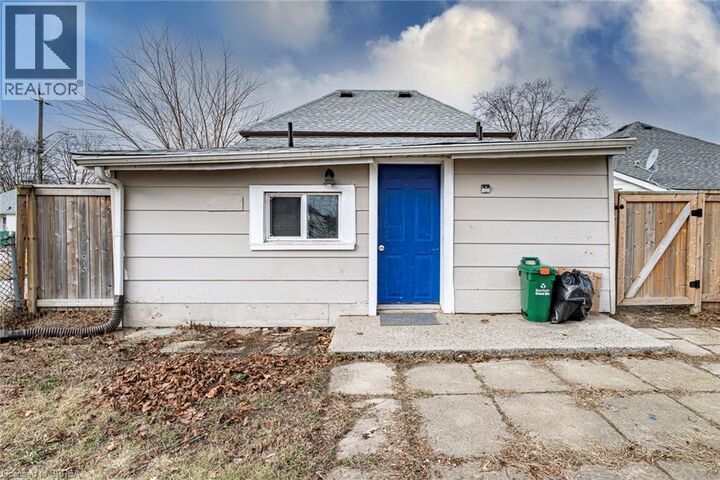 Property Photo:  89 Maitland Street  ON N3S 6L5 