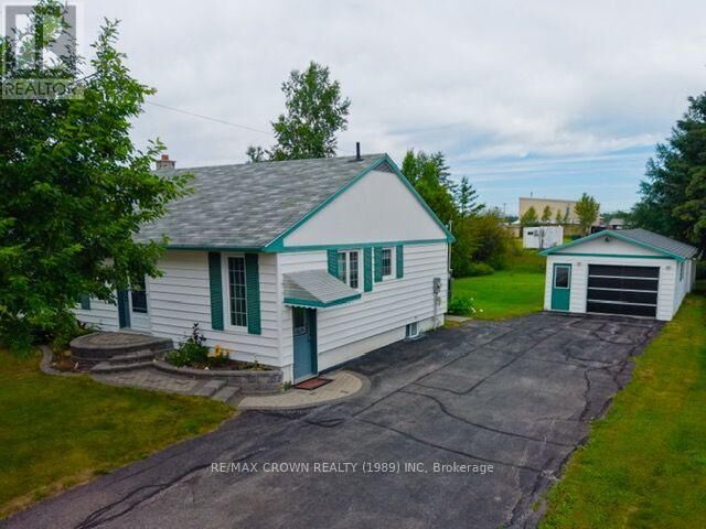 Property Photo:  1412 Prince Street  ON P0L 1N0 