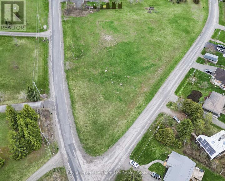 25 Nurse Avenue North — photo 1