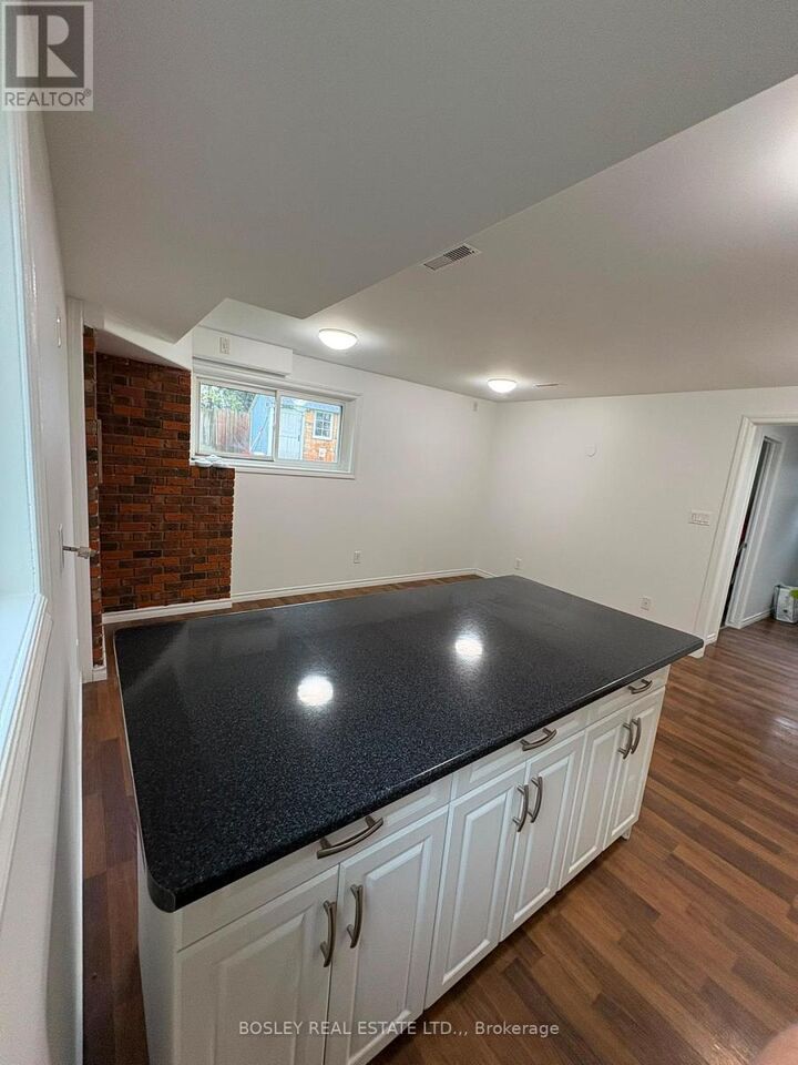 Property Photo:  30 Via Dell Monte Street  ON L2T 3Y1 
