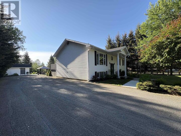 Property Photo:  3130 Fairview Ave  ON P7K 1E5 