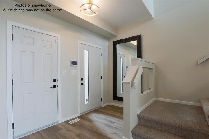 Property Photo: 197 Private Davy Drive MB R3W 0R6