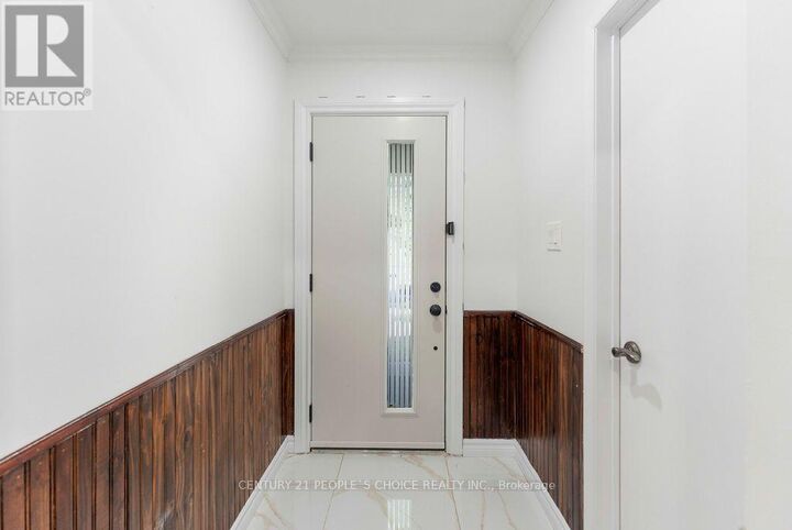 Property Photo: 4053 Trapper Crescent ON L5L 3A7