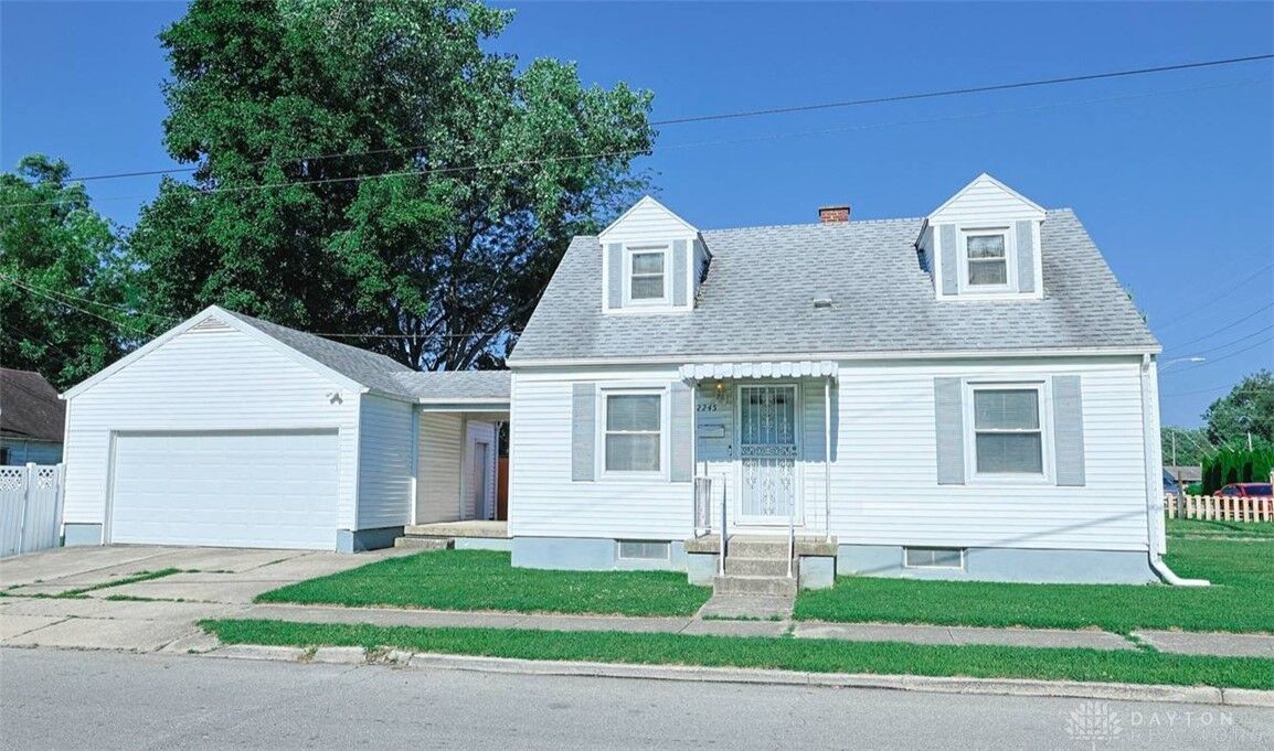 Property Photo: 2245 Arlene Avenue OH 45406