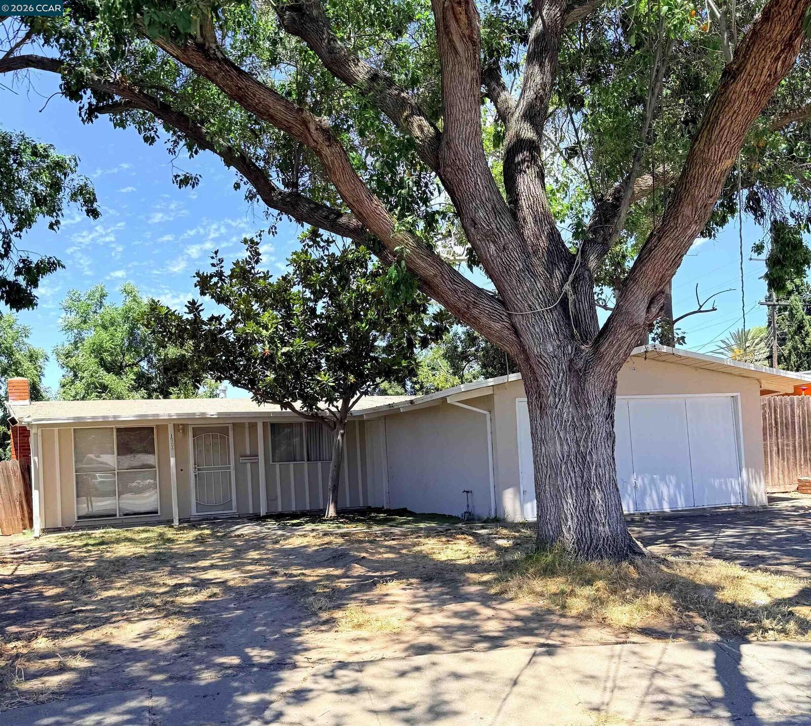 Property Photo:  1904 Solano Ct  CA 94520 