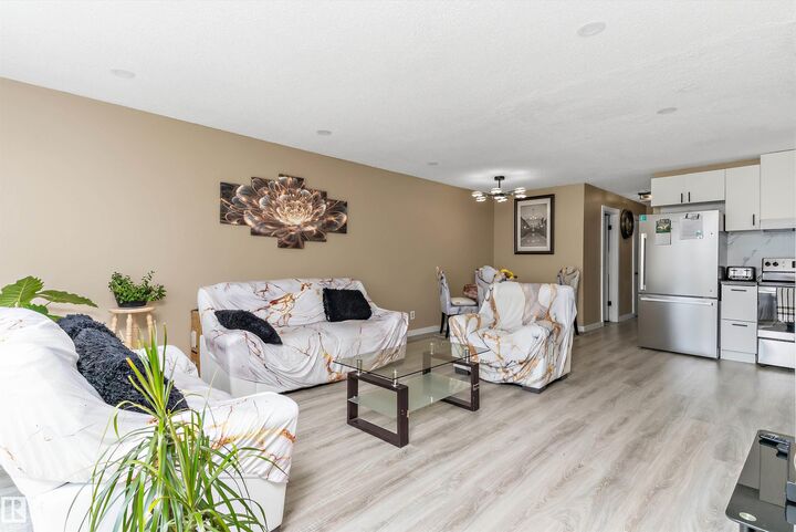 Property Photo:  3708 133 Avenue NW  AB T5A 3E9 