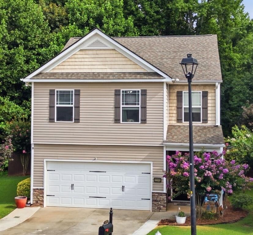 Property Photo:  5068 Mc Ever View Drive  GA 30518 