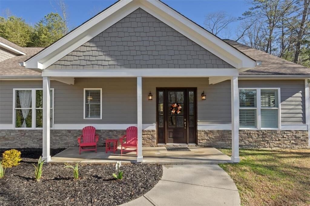 Property Photo: 108 Madison Court GA 30143