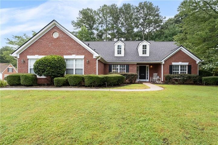 Property Photo: 1172 Apalachee Run Trail GA 30019